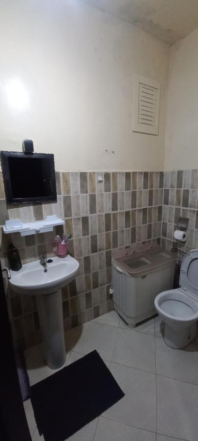 Chambre Prive Private Room Aeroport Mohamed 5 Deroua Eksteriør bilde